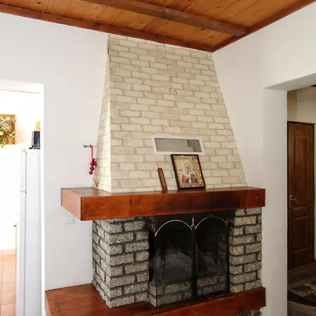 بيت للعطل хуторянка *