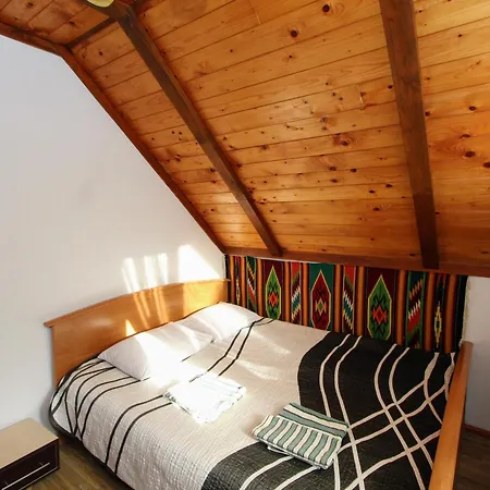 Nyaraló хуторянка *