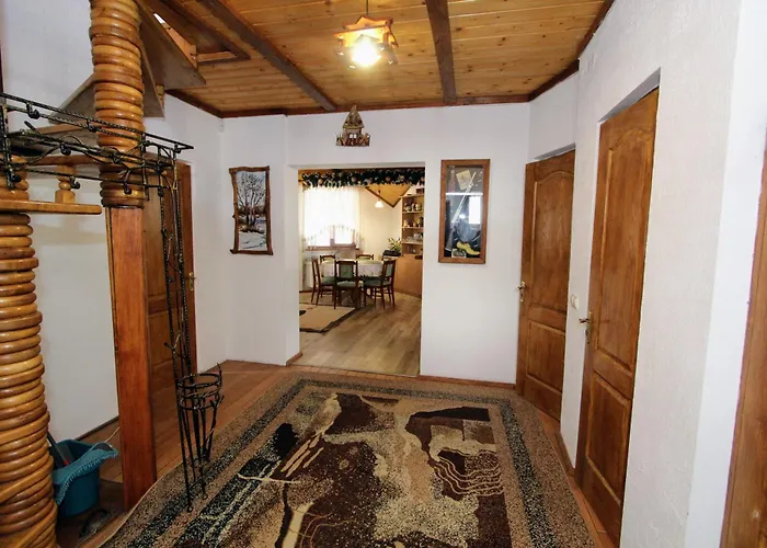 хуторянка Holiday home Tatariv
