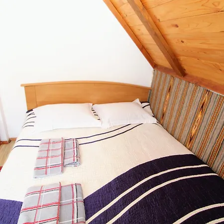 хуторянка *